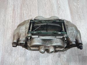 Суппорт передний L G8 TOYOTA Hilux 47750-0K300