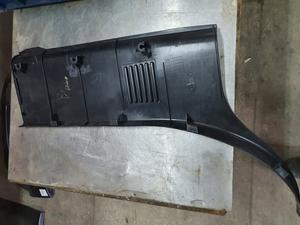 Обшивка стойки задняя нижняя L G7 TOYOTA Hilux 62514-0K010