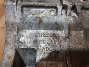Кронштейн компрессора кондиционера PS/2 MITSUBISHI Pajero Sport MN123630