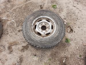 Колесо запасное 235/75 R15 TOYOTA Hilux None