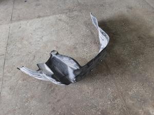 Подкрылок задний L G7 TOYOTA Hilux 65638-0K010