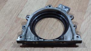 Крышка коленвала задняя 2GD-FTV G8 TOYOTA Hilux 11381-0E010