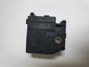 Сервопривод заслонок отопителя Toyota  063800-1100