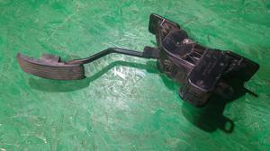 Педаль газа L200/4 MITSUBISHI L200 MR992933