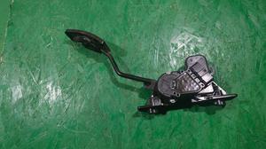 Педаль газа L200/4 MITSUBISHI L200 MR992933