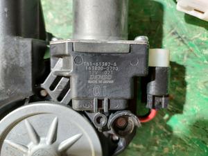 Замок двери багажника верхний TLC200 TOYOTA Land Cruiser 200 69350-60191