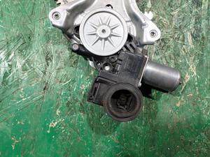 Стеклоподъёмник двери передней L F2 TOYOTA Fortuner 69802-0K140