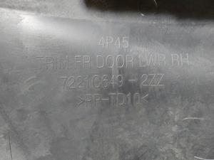 Обшивка двери передняя R PS3 MITSUBISHI Pajero Sport 7221D036XA