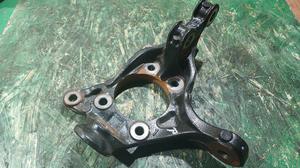 Кулак поворотный R CAMRY 70 TOYOTA Camry 43211-33120
