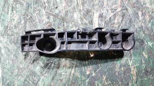 Кронштейн бампера переднего L PS3 MITSUBISHI Pajero Sport 6400J523