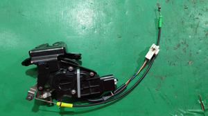 Замок двери багажника F1 TOYOTA Fortuner 69350-0K070