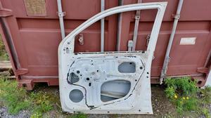 Дверь передняя R G7 TOYOTA Hilux 67001-0K010