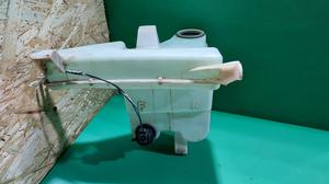 Бачок омывателя МКПП G7 TOYOTA Hilux 85315-0K010