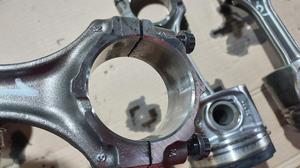 Шатун с поршнем 2GD-FTV G8 TOYOTA HiluxTOYOTA Hilux 13201-0E010-A0