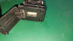 Кнопка адаптер подключения USB L200/5 MITSUBISHI L200 8718A030