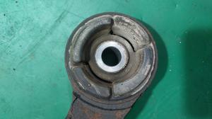 Кронштейн редуктора переднего 1 F2 TOYOTA Fortuner 52380-0K010