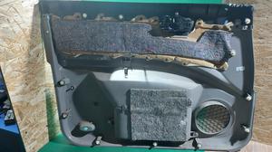 Обшивка двери передняя R PS2 MITSUBISHI Pajero Sport 7221A908XA