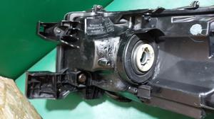 Фара передняя R G8 TOYOTA Hilux 81110-0KJ70