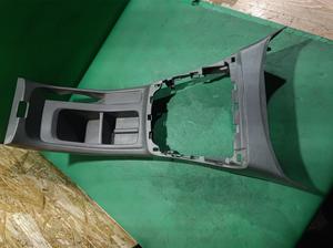 Консоль салона центральная МКПП G7 TOYOTA Hilux 58804-0K280290