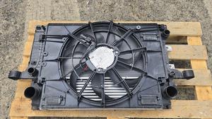 Кассета радиаторов с диффузором Geely Monjaro  2069031600