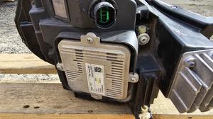 Фара передняя R TANK 300 TANK TANK-300 4121103XKM01B