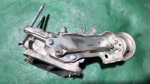 Клапан EGR механический F2 TOYOTA FortunerTOYOTA Fortuner 25630-0E010