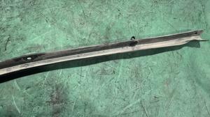Уплотнитель капота G7 TOYOTA Hilux 53381-0K010