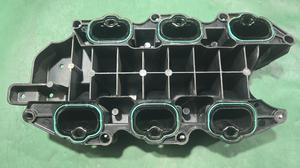 Коллектор впускной JEEP 3.6L JEEP Wrangler 05281800AA