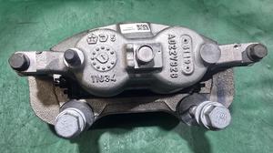 Суппорт передний правый R JEEP 3.6L JEEP Wrangler 68564976AA