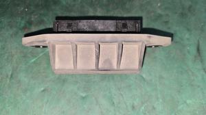 Кнопка открывания двери багажника LEXUS RX300 LEXUS RX300 84840-28050