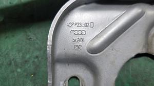 Петля капота правая R AUDI A6 C7 AUDI A6 4G8823302D