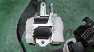 Ремень безопасности передний левый L LEXUS RX300 LEXUS RX300 73220-48520