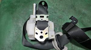 Ремень безопасности передний левый L LEXUS RX300 LEXUS RX300 73220-48520