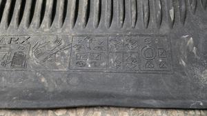 Комплект ковриков салона LEXUS RX300 LEXUS RX300 PW210-48004
