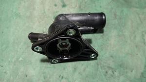 Патрубок (термостат) системы охлаждения V35A-FTS TLC300 TOYOTA Land Cruiser 300 16031-70010