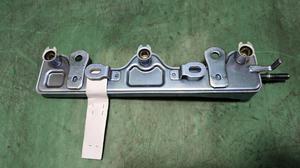 Топливная рампа правая R V35A-FTS LEXUS LX600 LEXUS LX600 23807-70100