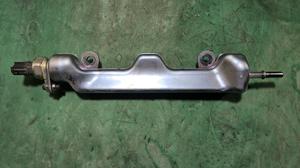 Топливная рампа левая L V35A-FTS LEXUS LX600 LEXUS LX600 23808-70020