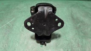 Подушка двигателя правая R 1GD-FTV Toyota Hiace TOYOTA Hiace 12361-11220