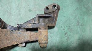 Кронштейн раздаточной коробки LEXUS RX300 LEXUS RX300 36119-48020