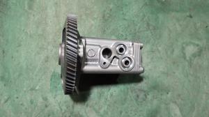 Насос масляный левый L 1VD-FTV TLC200 TOYOTA Land Cruiser 200TOYOTA Land Cruiser 200TOYOTA Land Cruiser 200 151A0-51020