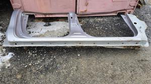 Порог правый со стойками R G8 TOYOTA Hilux 61401-KK900