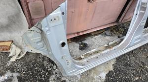 Порог левый со стойками L G8 TOYOTA Hilux 61402-KK900
