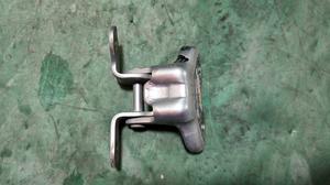 Петля двери задней левой L верхняя G8 TOYOTA Hilux 68760-0D030