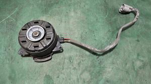 Мотор вентилятора охлаждения ДВС правый R LEXUS RX300 LEXUS RX300 16363-36260
