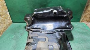 Поддон двигателя 1GD-FTV G8 TOYOTA Hilux 12101-0E010