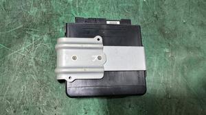 Блок управления полным приводом G8 TOYOTA Hilux 89533-71091