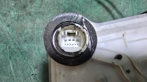Замок двери передней левой L G8 TOYOTA Hilux 69040-02450