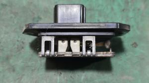 Резистор отопителя МКПП G8 TOYOTA Hilux 87138-0K350