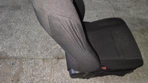 Сиденья передние G8 TOYOTA Hilux 72020-0K060
