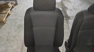Сиденья передние G8 TOYOTA Hilux 72020-0K060